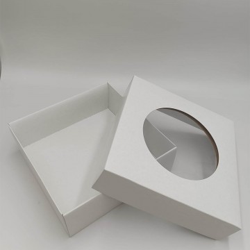 Μπιζόκουτο Χάρτινο No.Με Παράθυρο (Καρδιά-Κύκλος) 22,5*22,5*8 (Κραφτ-Λευκό)