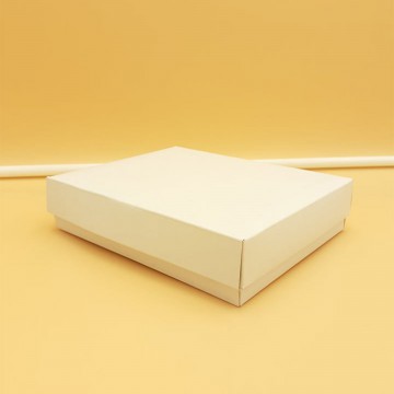 Μπιζόκουτο Χάρτινο No06 16.5*13*3.5 (Κραφτ-Λευκό)