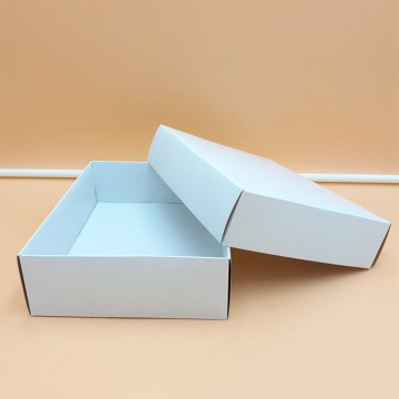 Μπιζόκουτο Χάρτινο No.  22,5*17*6 (Κραφτ-Λευκό)